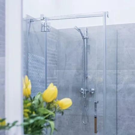 Apartel Plac Unii Lubelskiej Warschau